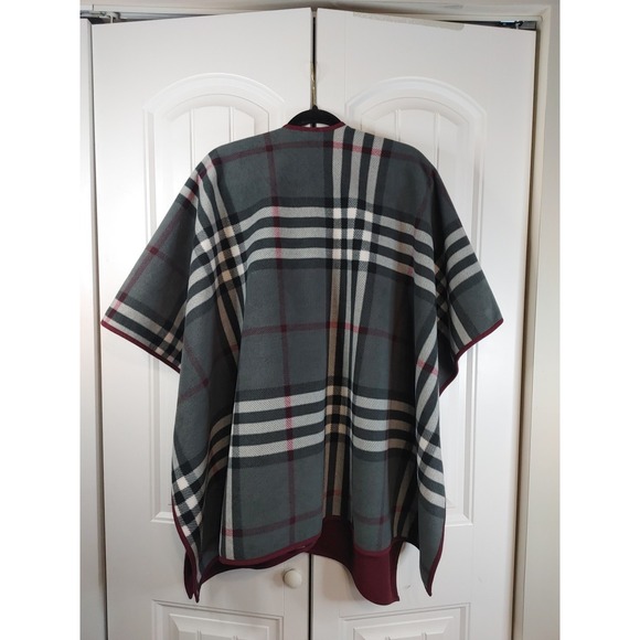 Woolrich One Size Plush Reversible Blanket Wrap Women's Plaid / Burgundy Fleece - Picture 2 of 2